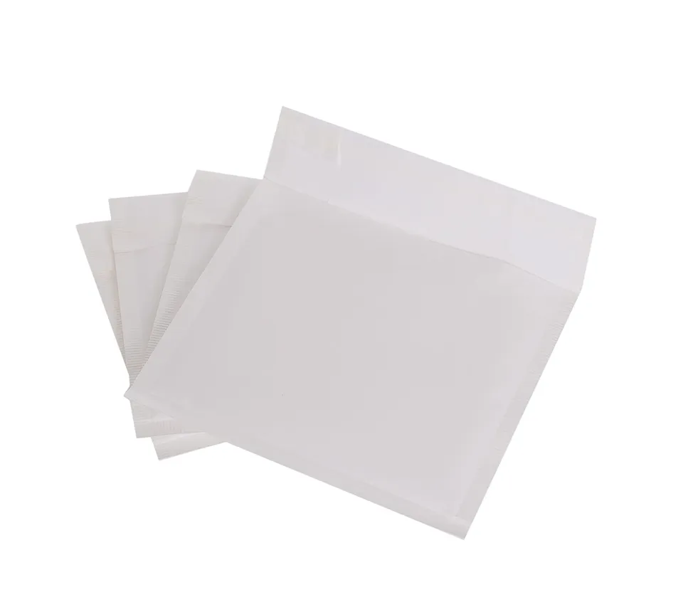 jeco-enveloppe-bulle-blanche-cd-170x160-autocollante image 1